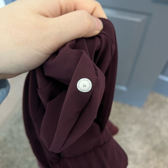 Lululemon On The Fly Pants - Picture 8 of 9